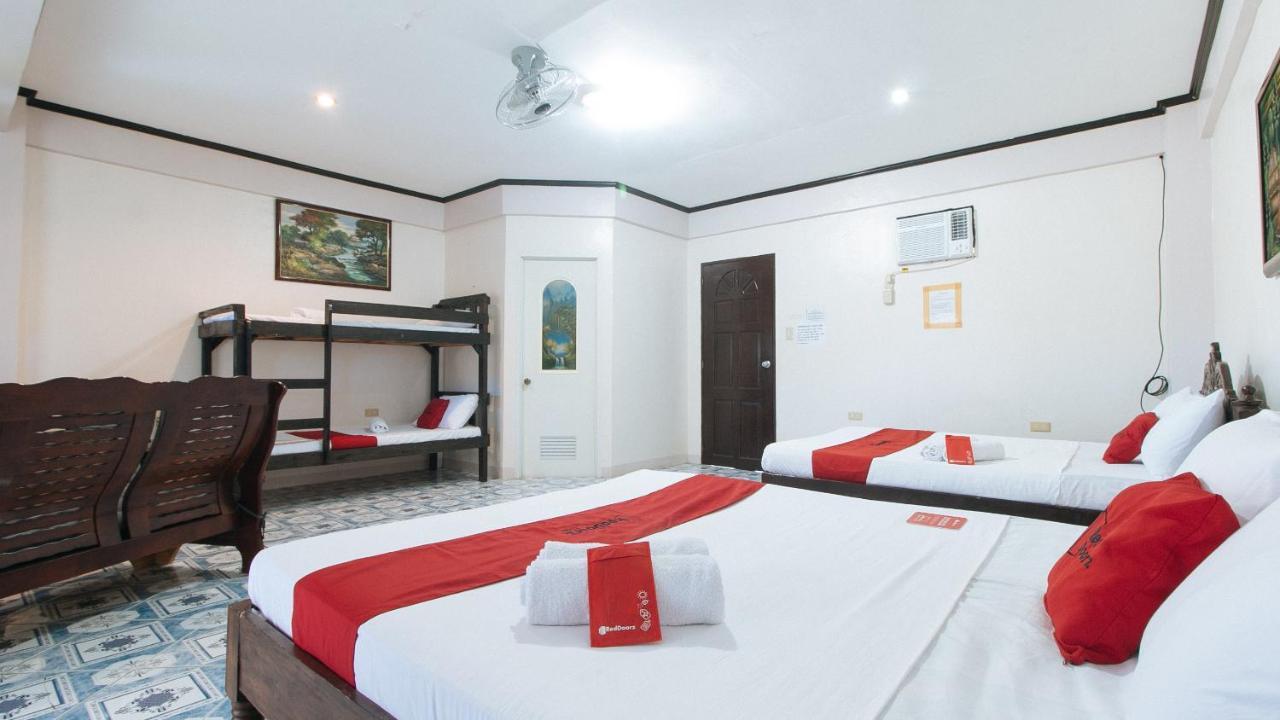 Santa Cruz  Reddoorz @ Seasun Beach Resort And Hotel Zambales מראה חיצוני תמונה