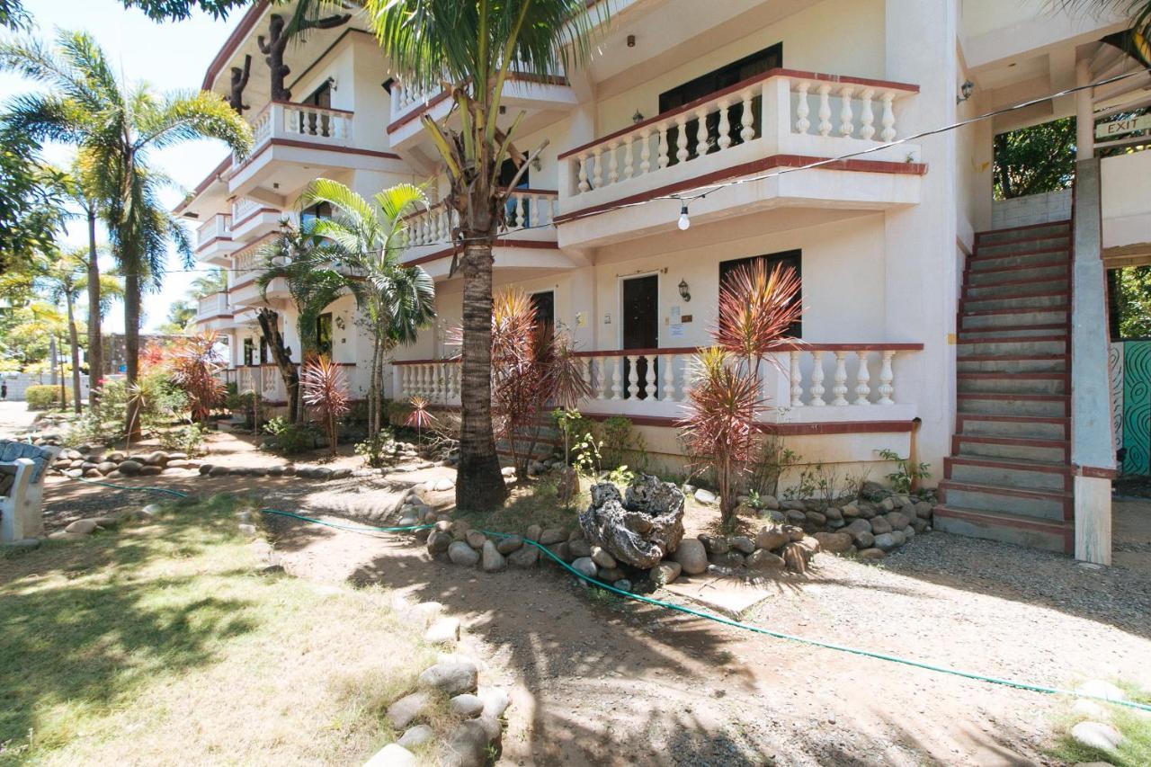 Santa Cruz  Reddoorz @ Seasun Beach Resort And Hotel Zambales מראה חיצוני תמונה